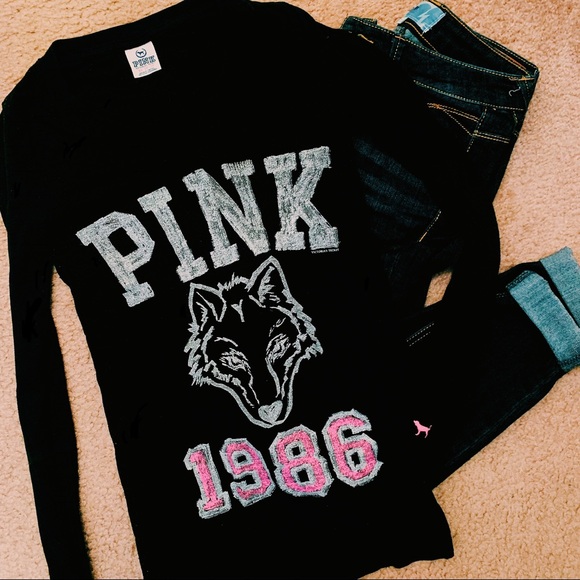 PINK Victoria's Secret Tops - Victoria’s Secret PINK Wolf Black Long Sleeve Tee